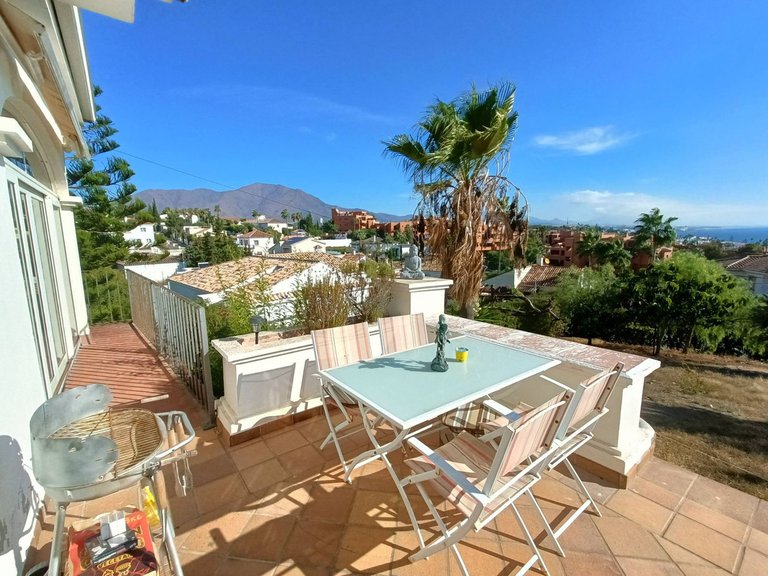 Villa for Sale in Estepona, Malaga 3