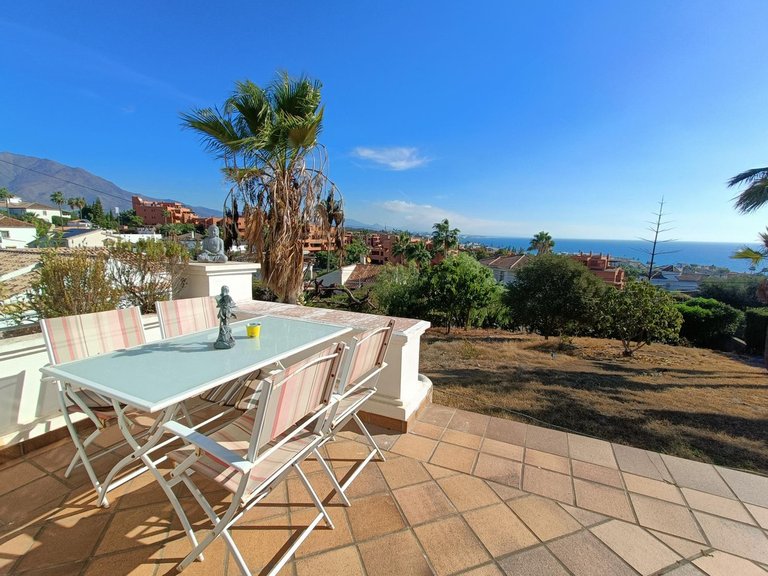 Villa for Sale in Estepona, Malaga 4