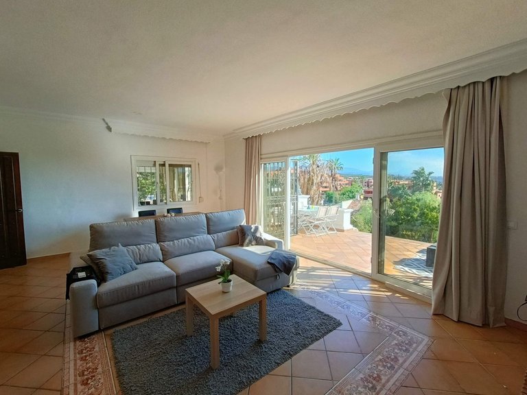 Villa for Sale in Estepona, Malaga 7