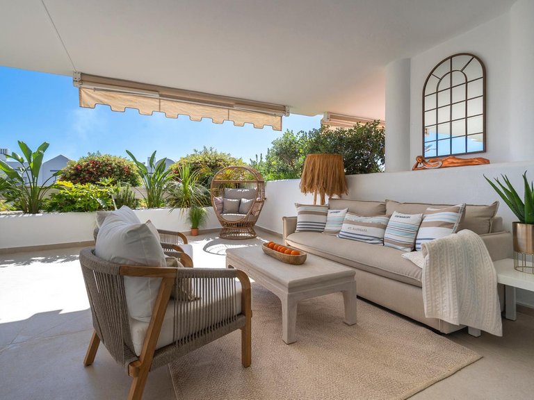 Apartment for Sale in Nueva Andalucía, Malaga 3