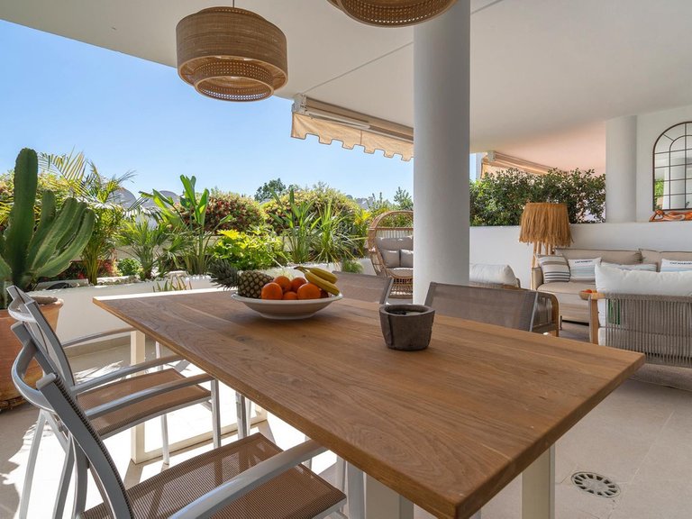Apartment for Sale in Nueva Andalucía, Malaga 6
