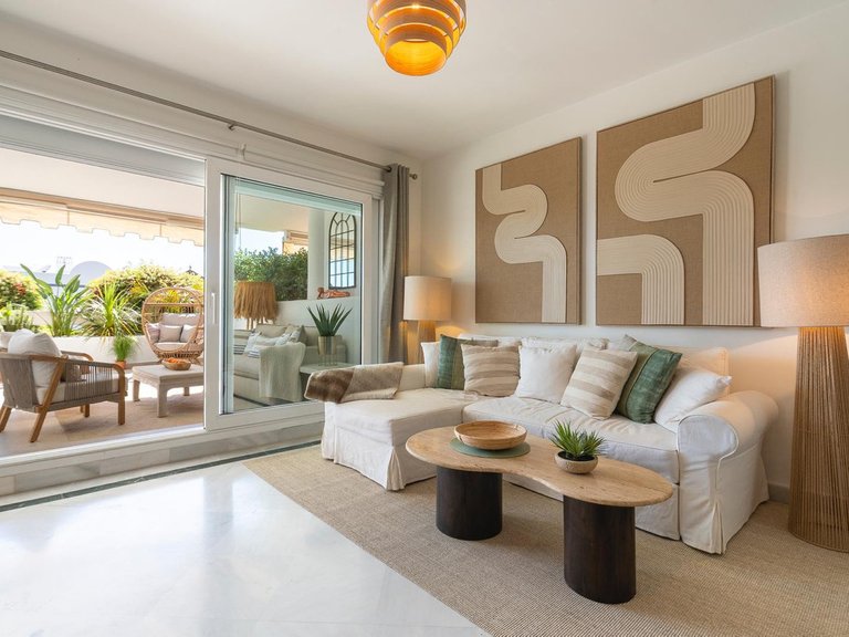Apartment for Sale in Nueva Andalucía, Malaga 7