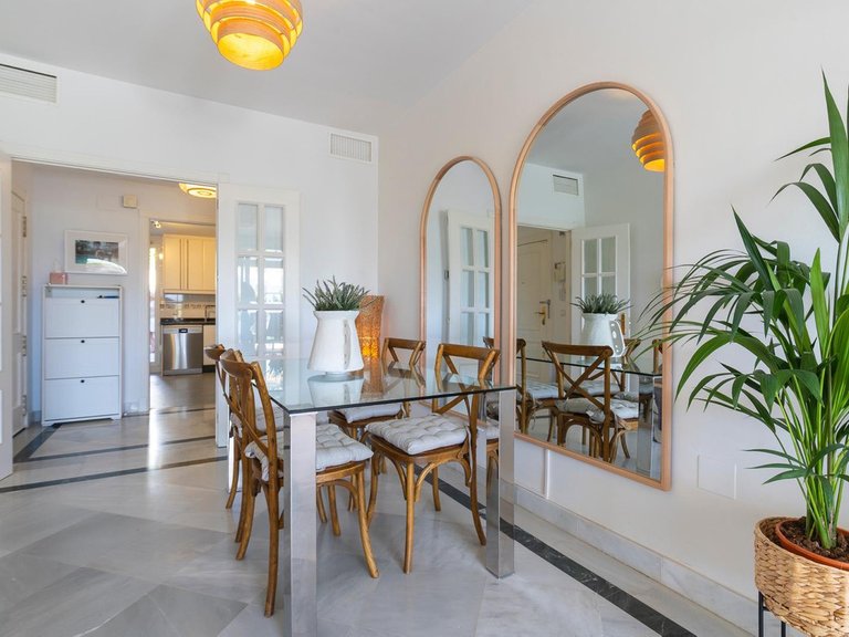 Apartment for Sale in Nueva Andalucía, Malaga 8