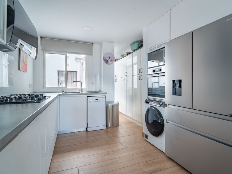 Apartment for Sale in El Palo, Malaga 8