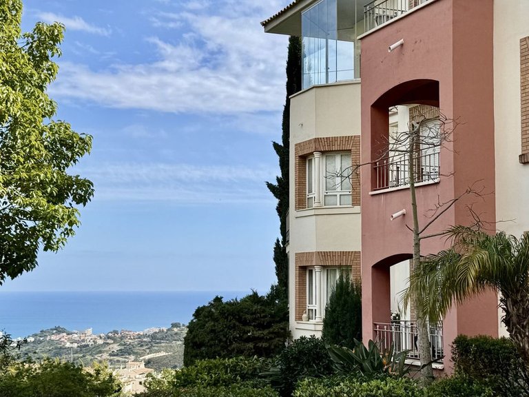 Apartment for Sale in Benalmadena, Malaga 19