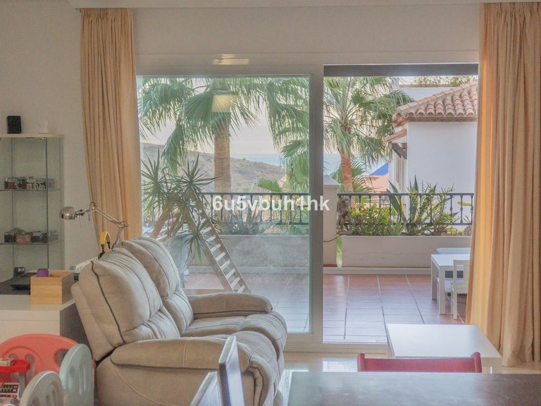 Apartment for Sale in Mijas Costa, Malaga 1