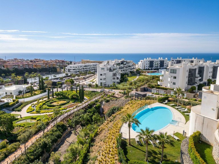 Apartment for Sale in Fuengirola, Malaga 17