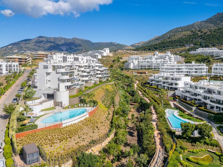 Apartment for Sale in Fuengirola, Malaga 24