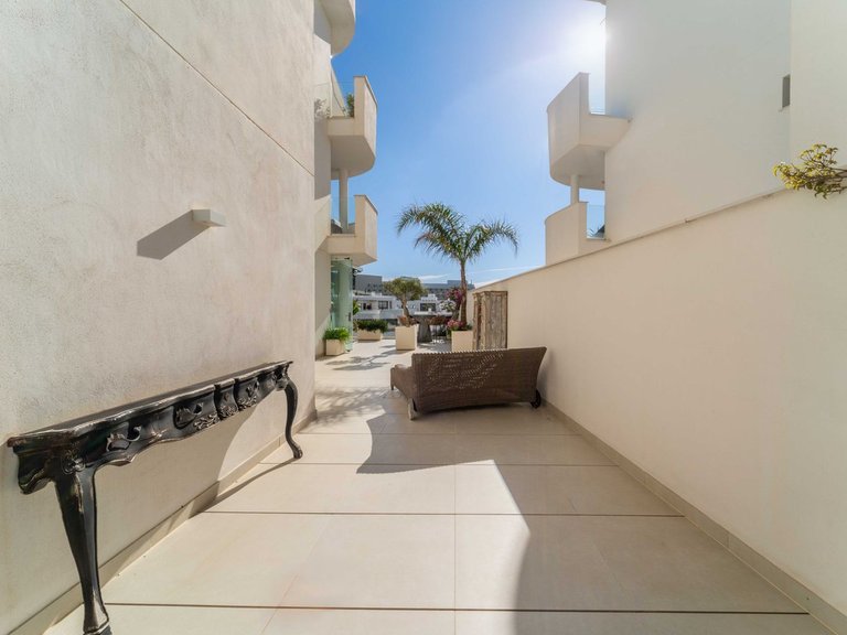 Apartment for Sale in Fuengirola, Malaga 27