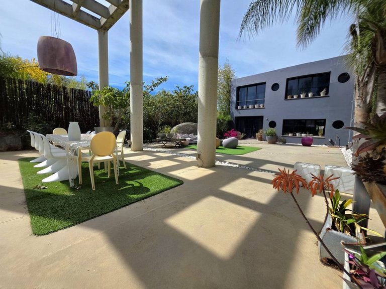 Villa for Sale in El Paraiso, Malaga 11