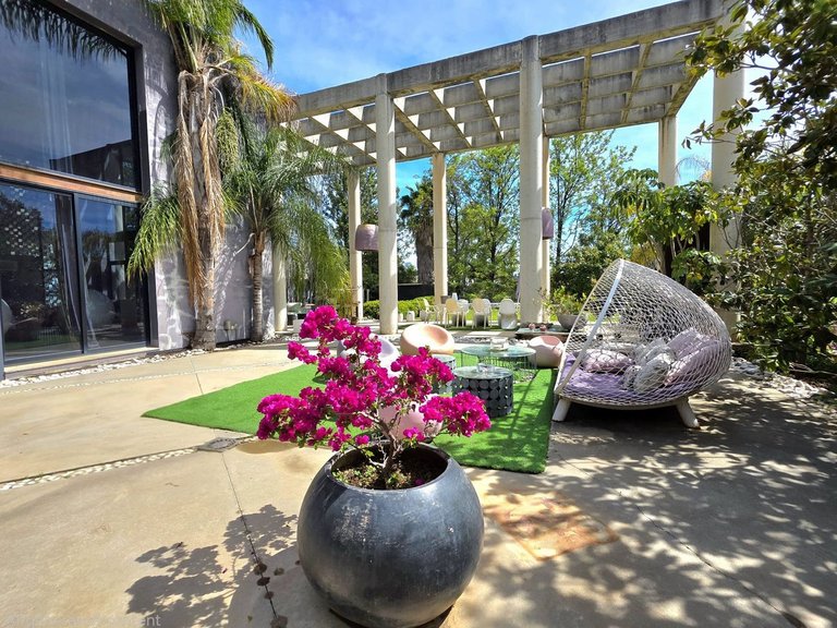 Villa for Sale in El Paraiso, Malaga 3