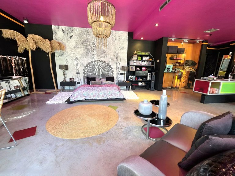 Villa for Sale in El Paraiso, Malaga 31