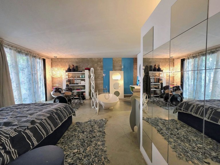 Villa for Sale in El Paraiso, Malaga 34