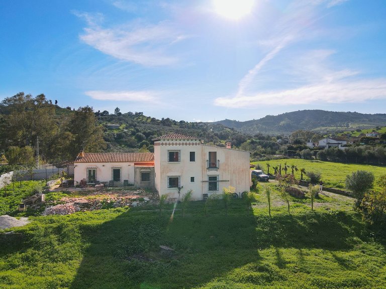 Villa for Sale in Coín, Malaga 9
