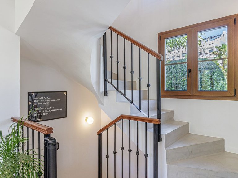 Villa for Sale in Selwo, Malaga 23