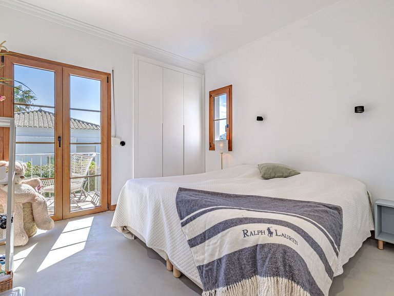 Villa for Sale in Selwo, Malaga 31