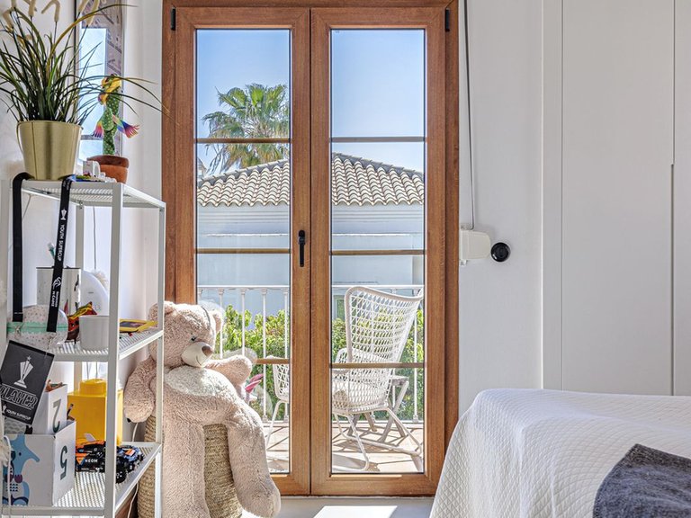 Villa for Sale in Selwo, Malaga 32