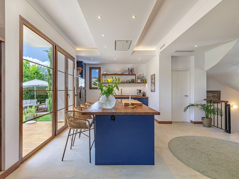 Villa for Sale in Selwo, Malaga 5