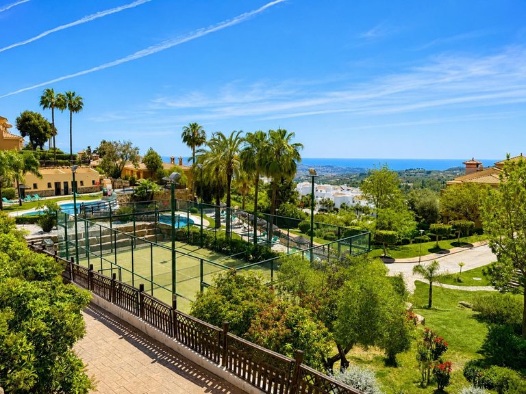 Apartment for Sale in La Mairena, Malaga 18