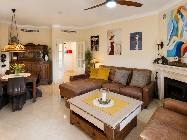 Apartment for Sale in La Mairena, Malaga 2