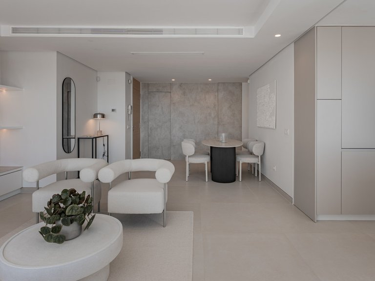 Apartment for Sale in La Quinta, Malaga 11