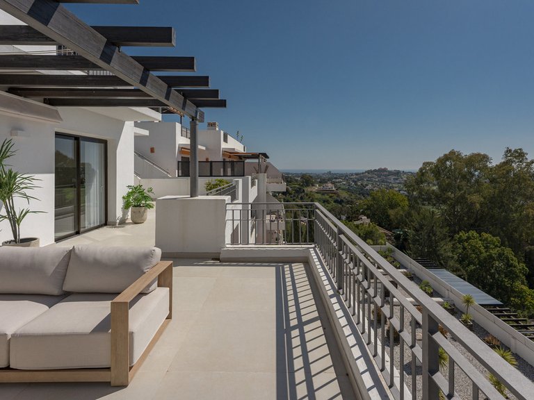 Apartment for Sale in La Quinta, Malaga 34