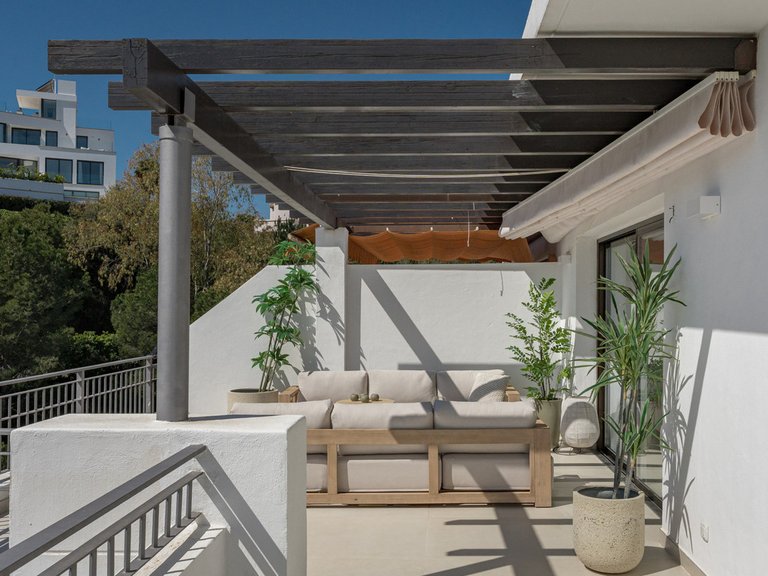Apartment for Sale in La Quinta, Malaga 40