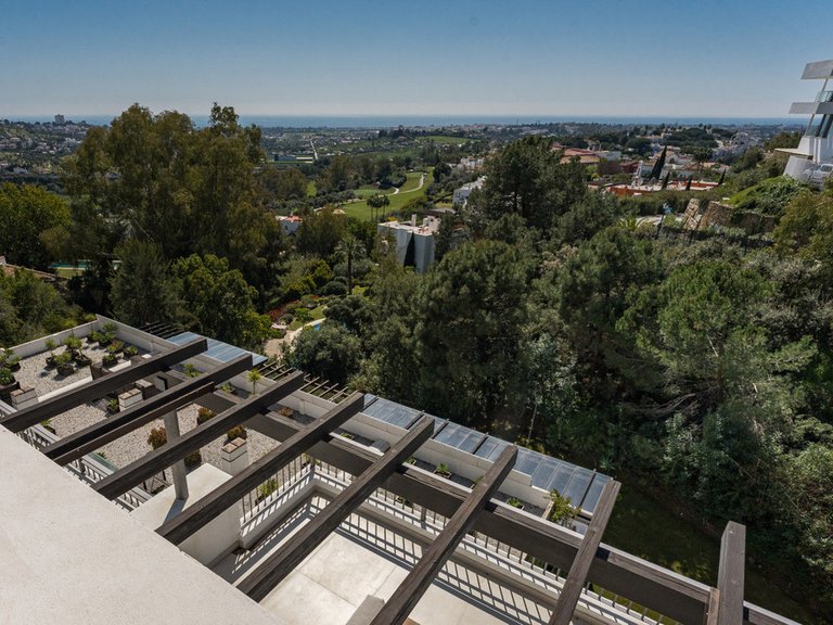 Apartment for Sale in La Quinta, Malaga 46