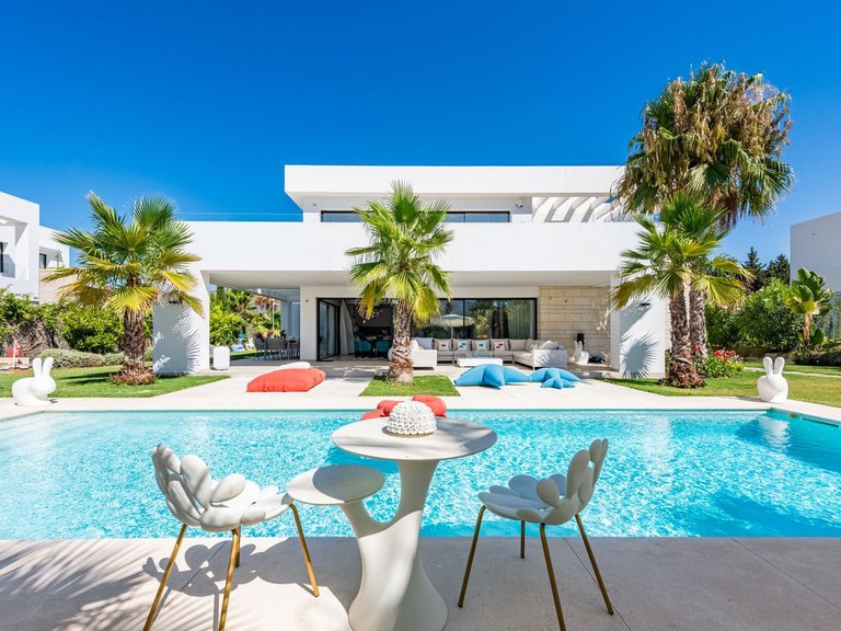 Villa for Sale in La Cala Golf, Malaga 1