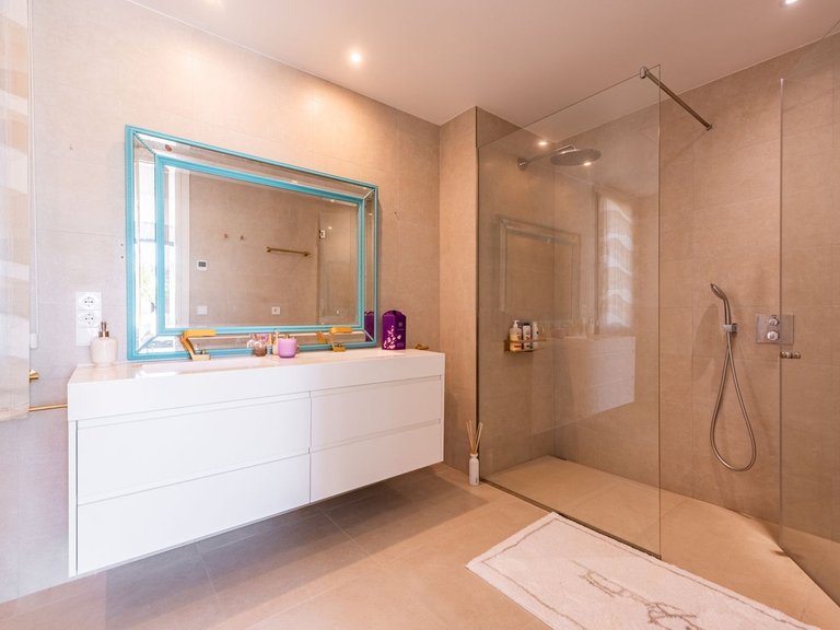 Villa for Sale in La Cala Golf, Malaga 15
