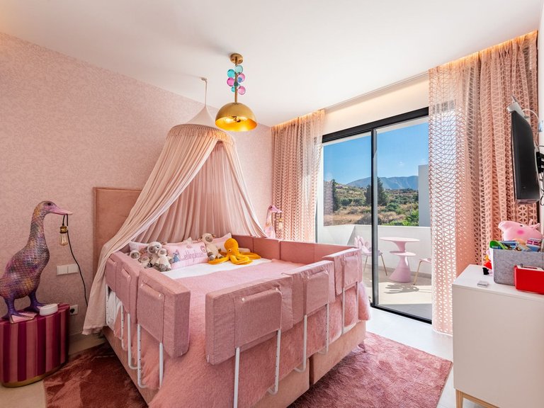 Villa for Sale in La Cala Golf, Malaga 22