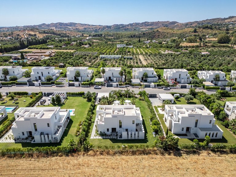 Villa for Sale in La Cala Golf, Malaga 45