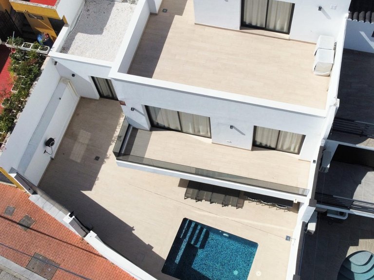 Villa for Sale in Benalmadena Costa, Malaga 2