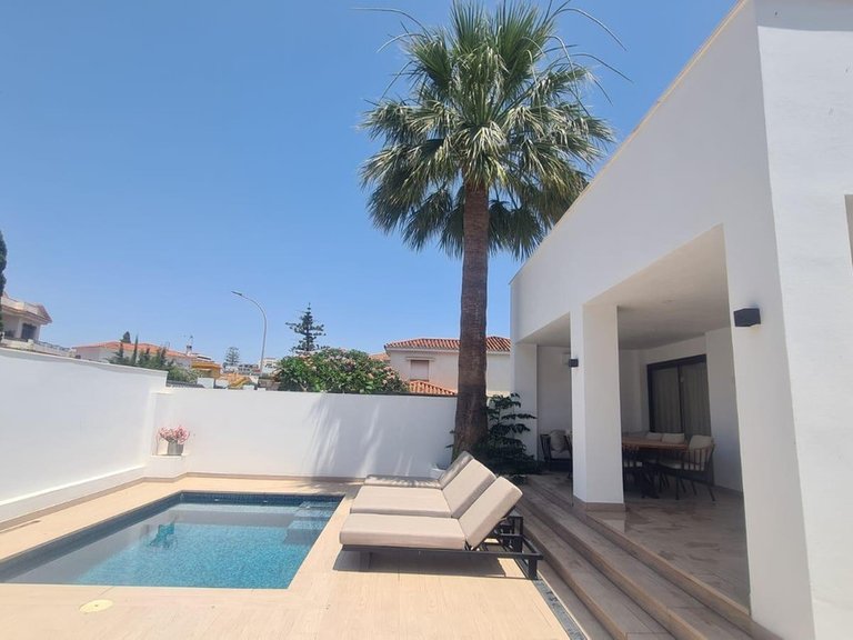 Villa for Sale in Benalmadena Costa, Malaga 20