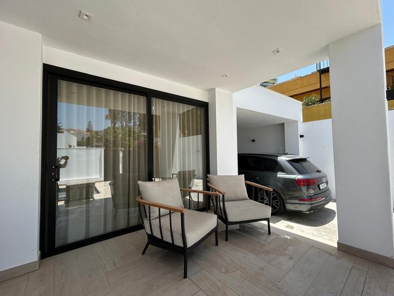 Villa for Sale in Benalmadena Costa, Malaga 26