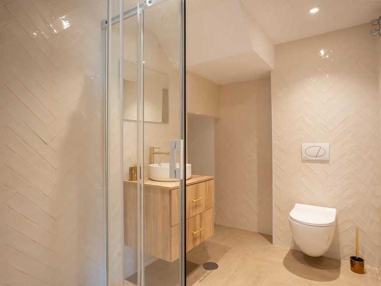Villa for Sale in Benalmadena Costa, Malaga 42