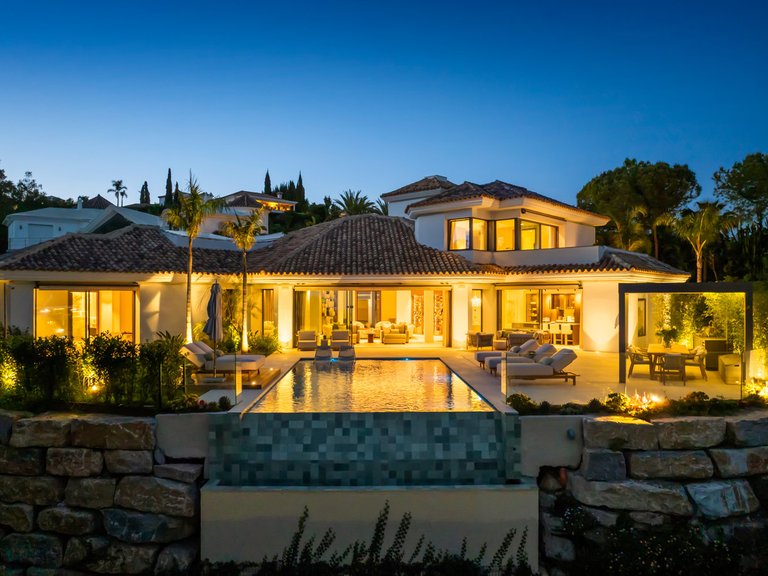 Villa for Sale in Benahavís, Malaga 57