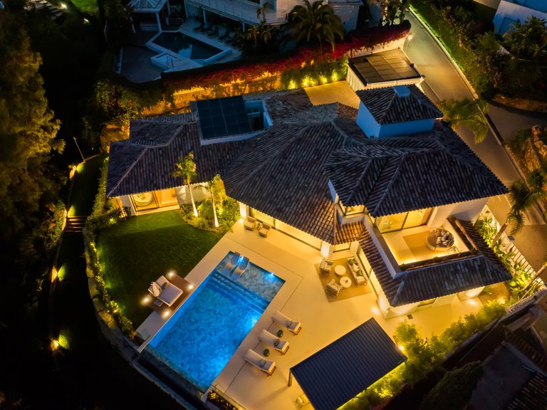 Villa for Sale in Benahavís, Malaga 58