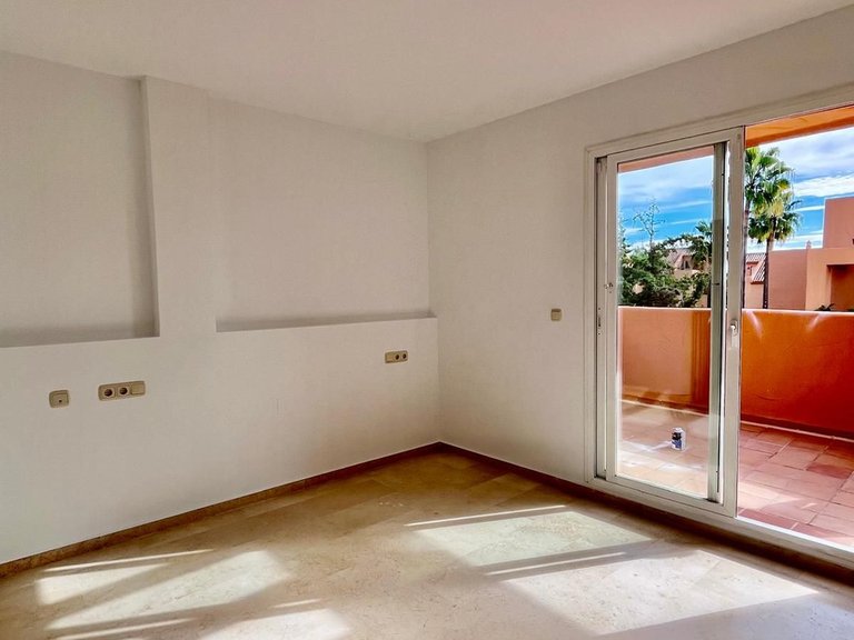 Apartment for Sale in Elviria, Malaga 9