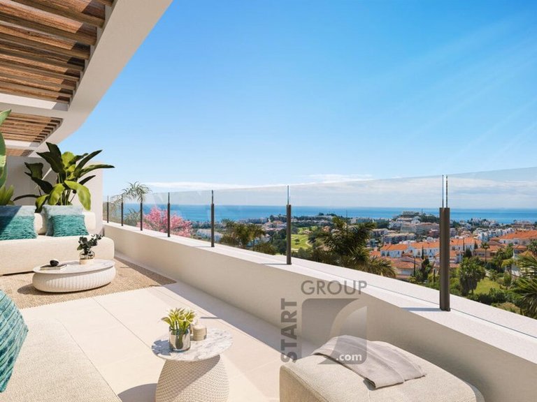 Apartment for Sale in Costa del Sol Calanova Golf, Malaga 11