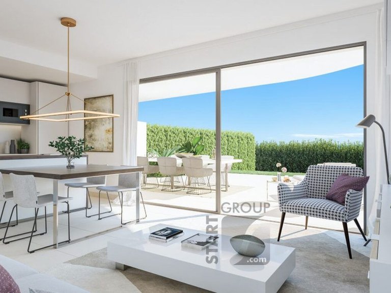 Apartment for Sale in Costa del Sol Calanova Golf, Malaga 4