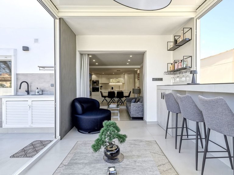 Apartment for Sale in Nueva Andalucía, Malaga 12