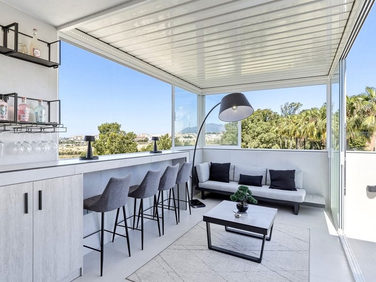 Apartment for Sale in Nueva Andalucía, Malaga 22