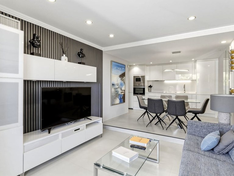 Apartment for Sale in Nueva Andalucía, Malaga 9