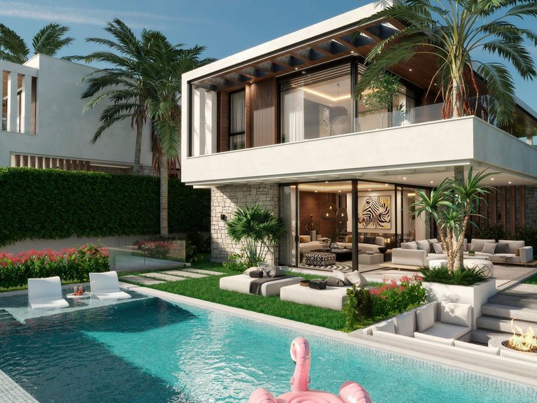 Villa for Sale in La Capellania, Malaga 4