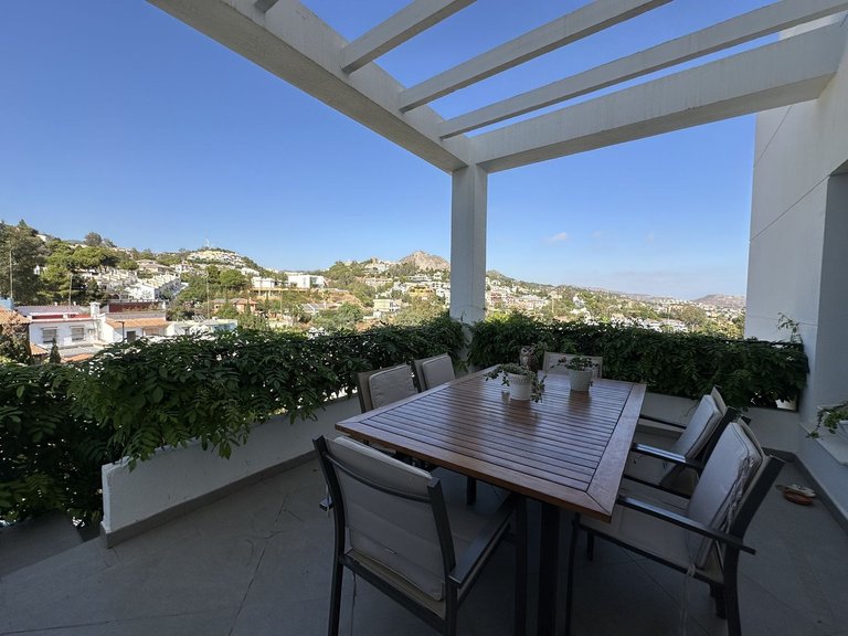 Villa for Sale in Cerrado De Calderón, Malaga 17