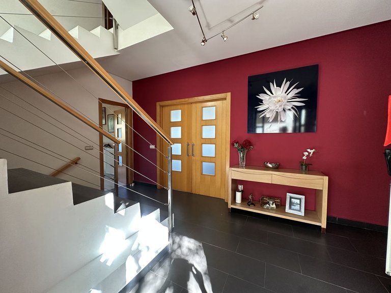 Villa for Sale in Cerrado De Calderón, Malaga 3