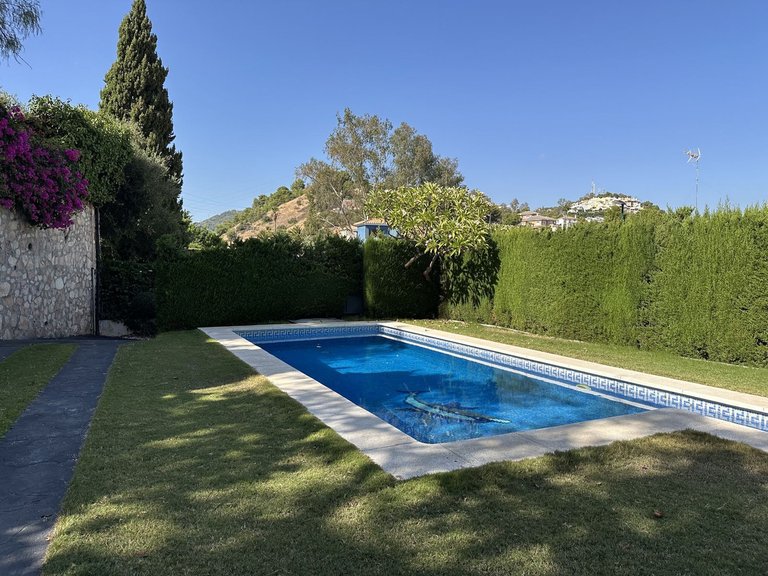Villa for Sale in Cerrado De Calderón, Malaga 39