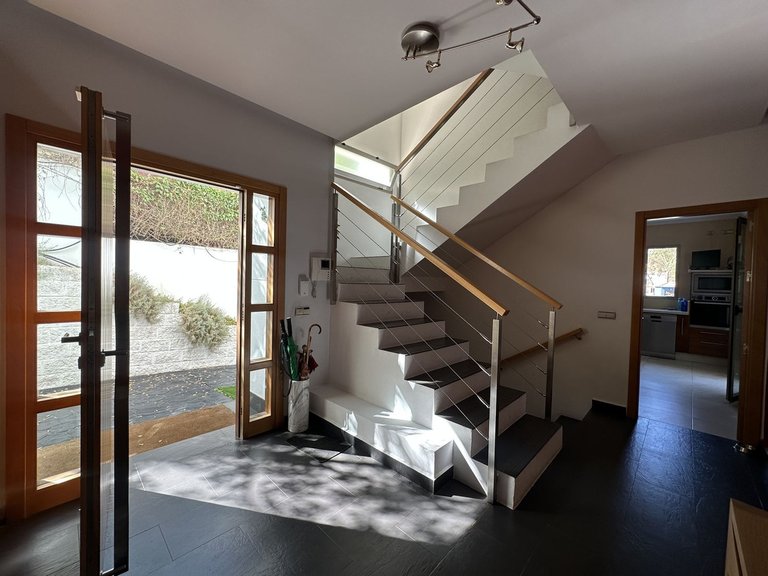 Villa for Sale in Cerrado De Calderón, Malaga 4