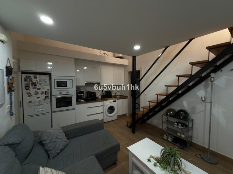 Villa for Sale in Málaga, Malaga 4